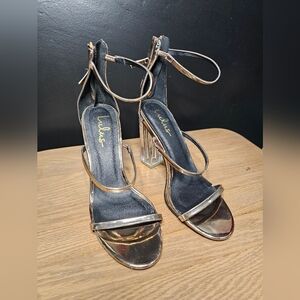 Lulus Rose Gold Metallic Heels Size 8.5
